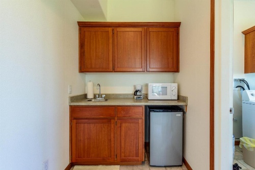 Crescent City Beach House image 31